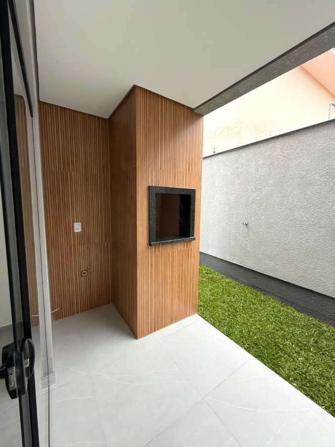 Apartamento de 2 quartos, 84m² no bairro Ingleses do Rio Vermelho, em Florianópolis | Eu Corretor