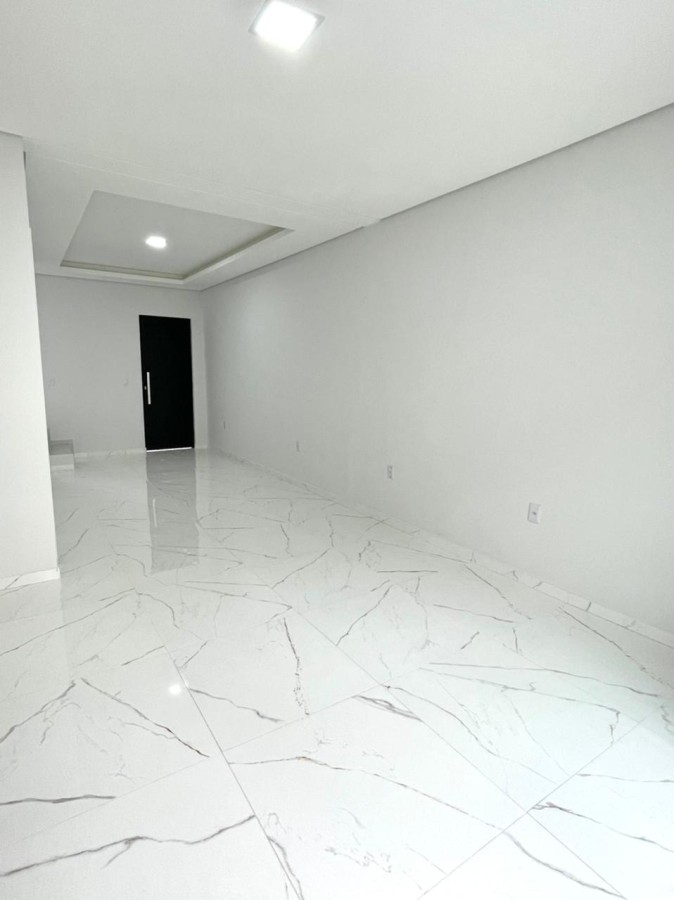 Apartamento de 2 quartos, 84m² no bairro Cachoeira do Bom Jesus, em Florianópolis | Eu Corretor