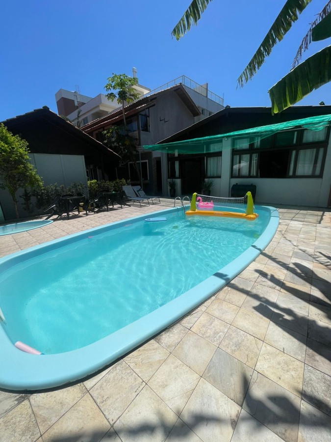 Hotel / Pousada / Chalé de 15 quartos, no bairro Ingleses do Rio Vermelho, em Florianópolis | Eu Corretor