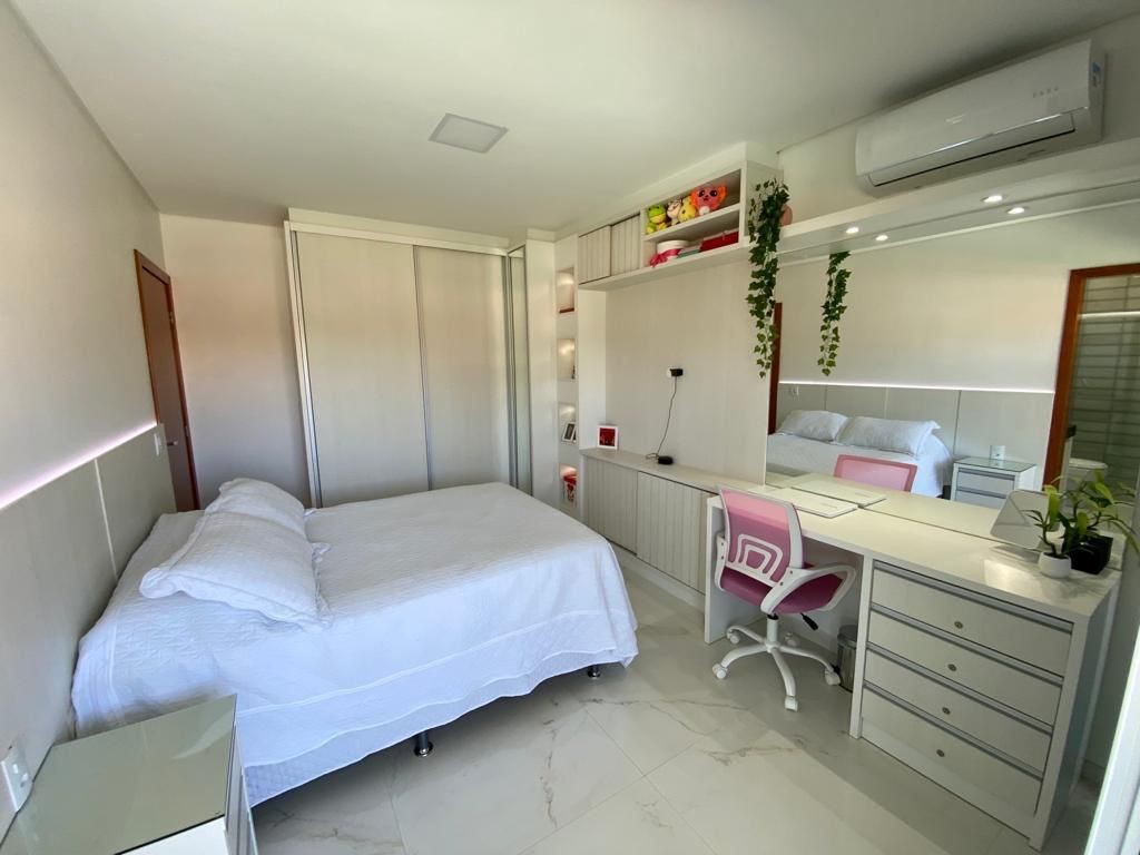 Casa de 4 quartos, no bairro São João do Rio Vermelho, em Florianópolis | Eu Corretor