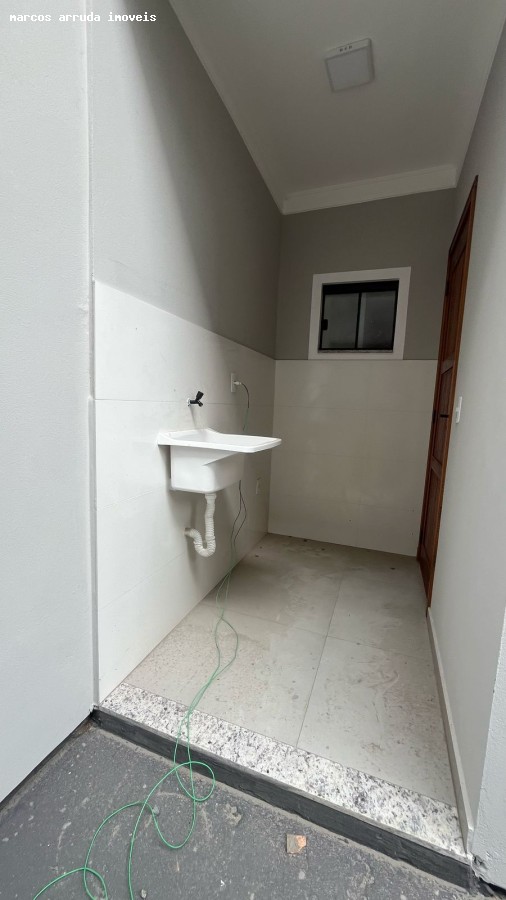 Casa de 3 quartos, no bairro Forquilhinha   são José, em Florianópolis | Eu Corretor
