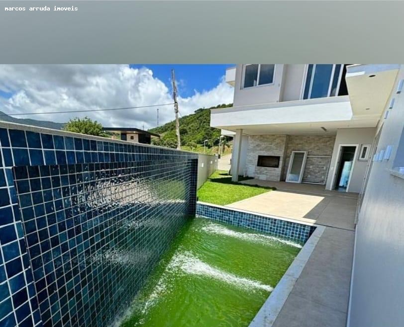 Casa de 4 quartos, no bairro Ingleses do Rio Vermelho, em Florianópolis | Eu Corretor