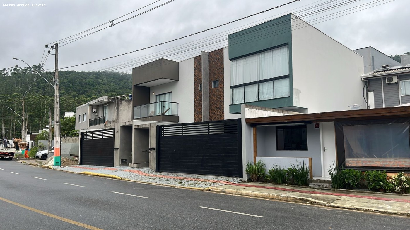 Casa de 3 quartos, 145m² no bairro São Francisco de Assis, em Camboriú | Eu Corretor