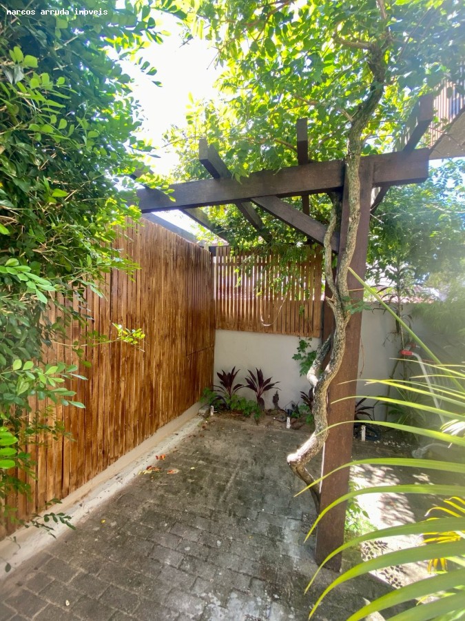 Casa de 3 quartos, no bairro Ingleses do Rio Vermelho, em Florianópolis | Eu Corretor