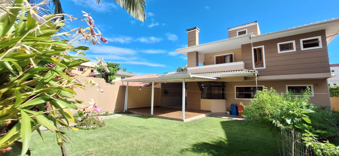 Casa de 3 quartos, 250m² no bairro Ingleses do Rio Vermelho, em Florianópolis | Eu Corretor