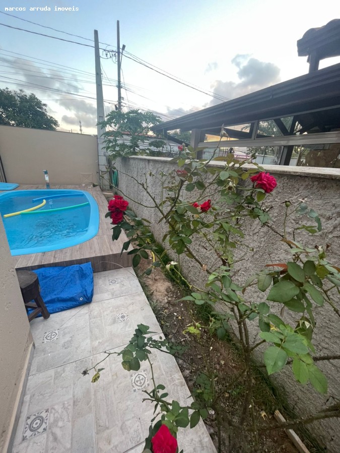 Casa de 2 quartos, no bairro São João do Rio Vermelho, em Florianópolis | Eu Corretor