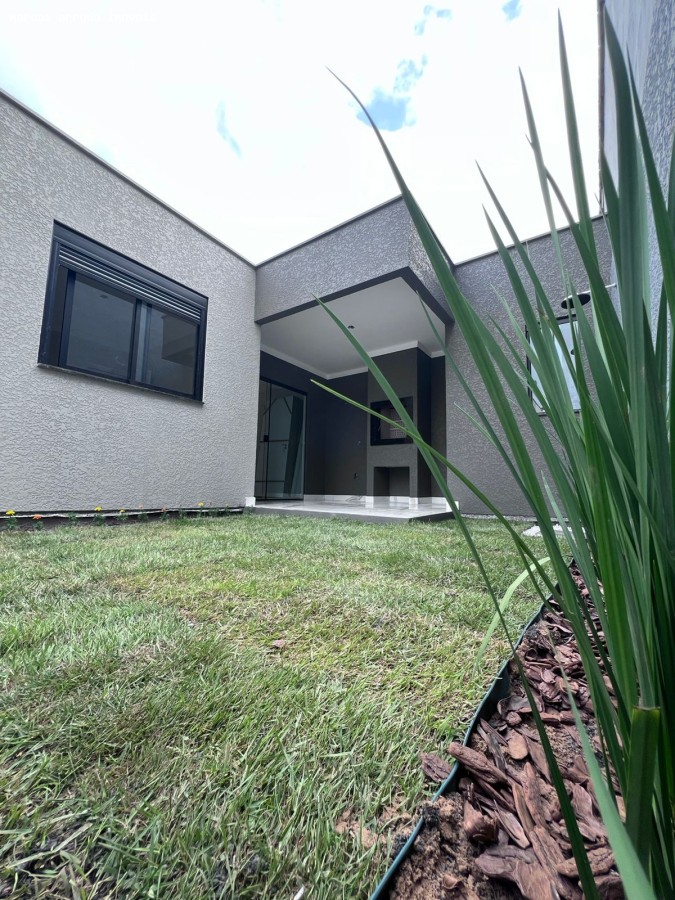 Casa de 2 quartos, no bairro Ingleses do Rio Vermelho, em Florianópolis | Eu Corretor