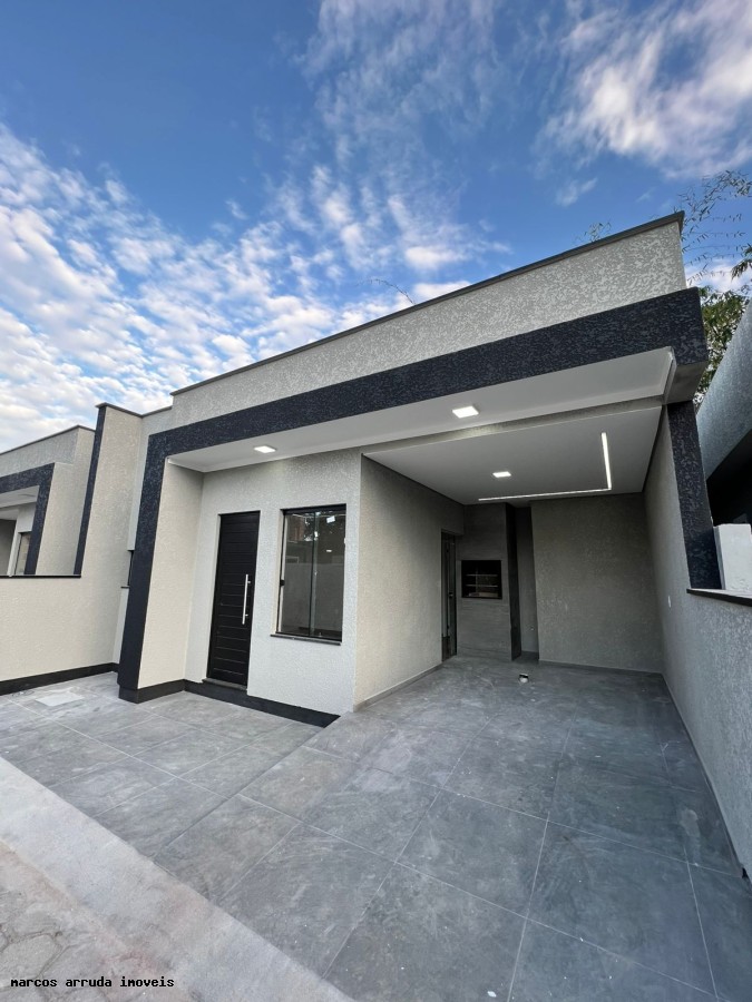 Casa de 2 quartos, no bairro São João do Rio Vermelho, em Florianópolis | Eu Corretor