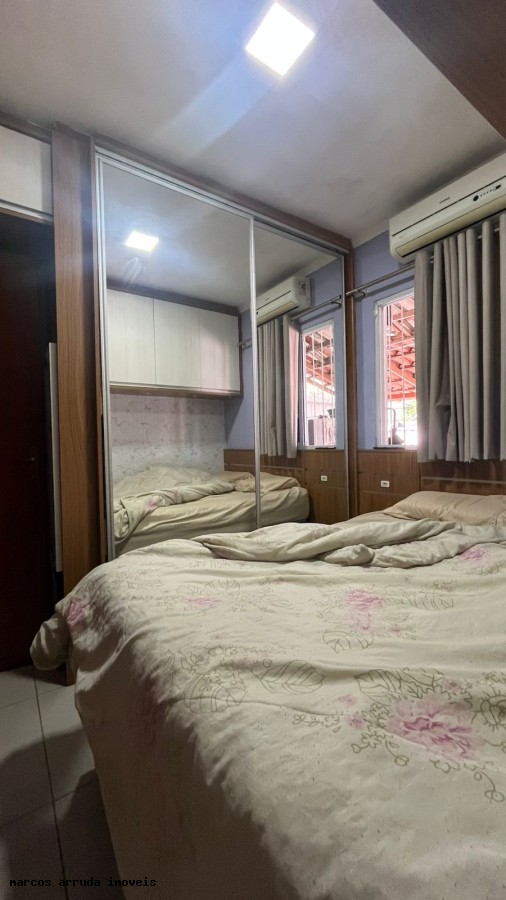 Casa de 2 quartos, no bairro Cachoeira do Bom Jesus, em Florianópolis | Eu Corretor